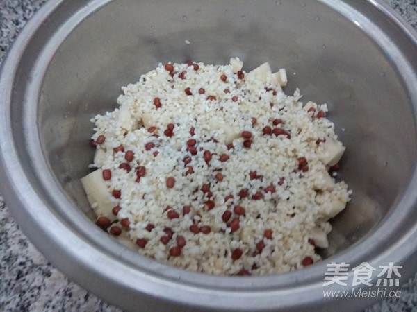 Glutinous Rice and Lotus Root Porridge recipe