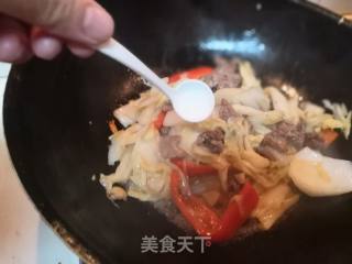 Stir-fried Chinese Cabbage with Beef recipe