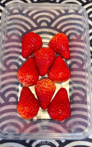 Strawberry Milk Pudding recipe