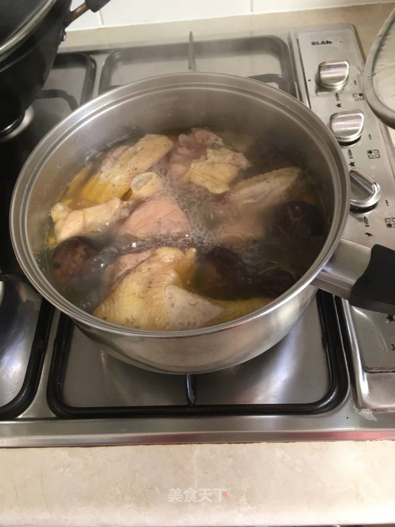 Abalone and Mushroom Chicken Soup recipe