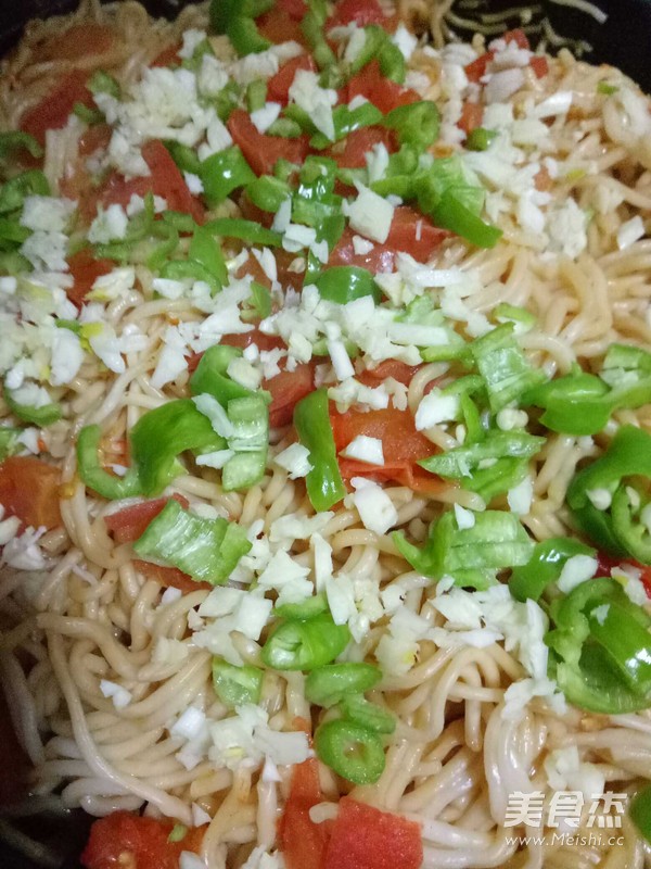 Braised Noodles with Pork Belly and Beans recipe