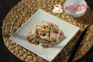 Green and Red Pepper Salted Egg White Cake recipe