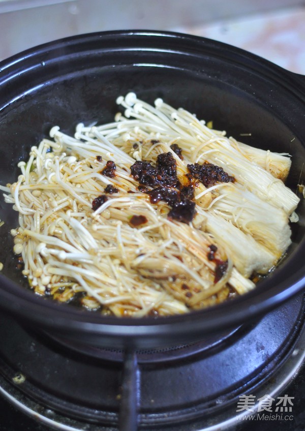 Spicy Enoki Mushroom recipe