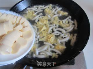 White Jade Mushroom and Egg Tofu Soup recipe