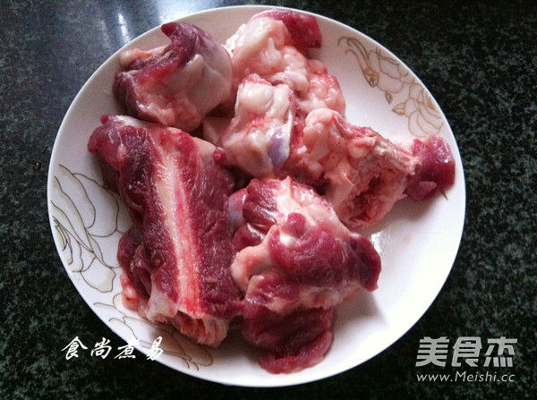 Corn Lotus Root Tube Bone Soup recipe