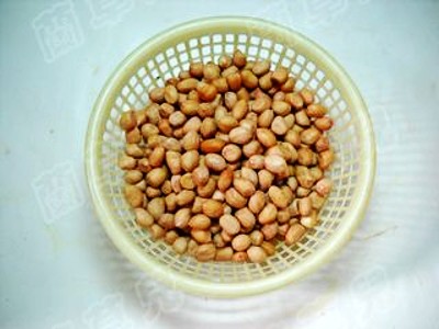 Spicy Marinated Peanuts recipe