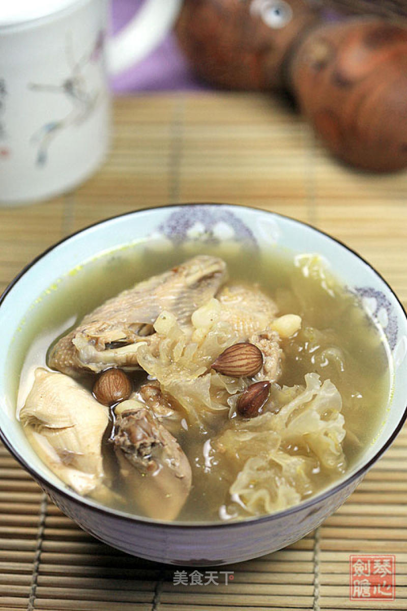 Autumn's Beautiful Soup-chuanbei White Fungus Stewed Partridge recipe