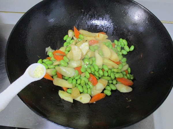 Stir-fried Edamame with Rice White recipe