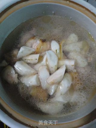 Pig's Trotters Stewed with Yam Soup recipe