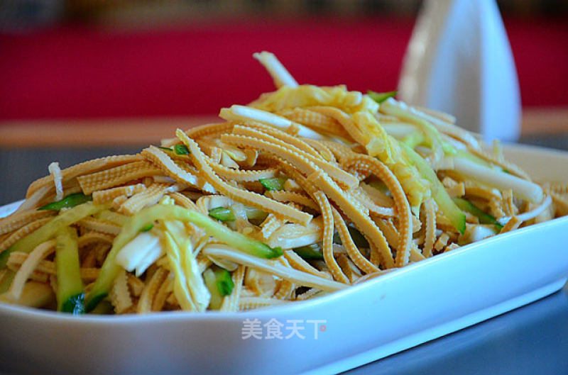 Tofu with Cabbage Heart and Cucumber