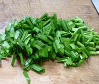 Stir-fried King Pleurotus with Leek and Shrimp Skin recipe