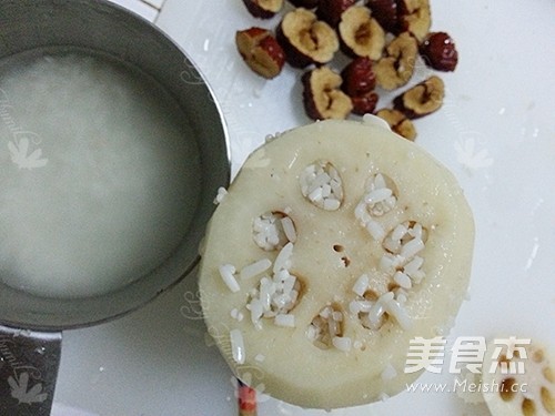 Jiangnan Glutinous Rice Lotus Root recipe