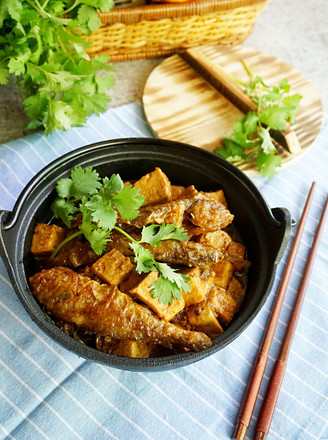 Small Yellow Croaker Stewed Tofu recipe