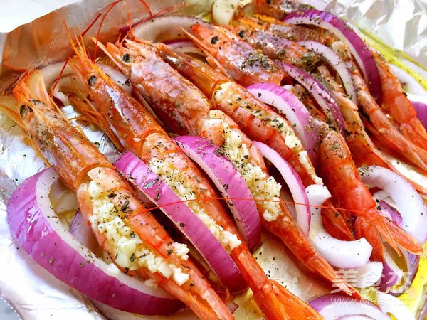 Grilled Argentine Red Shrimp with Garlic and Salt and Pepper recipe