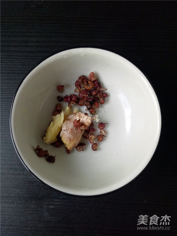 Pork Ribs and Lotus Root Soup recipe