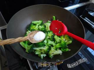 Stir Fried Broccoli recipe