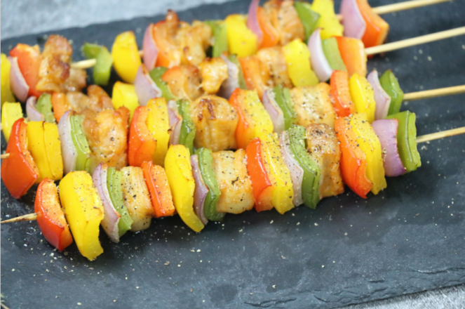 Colored Pepper Kebabs, A New Nutritional Match recipe