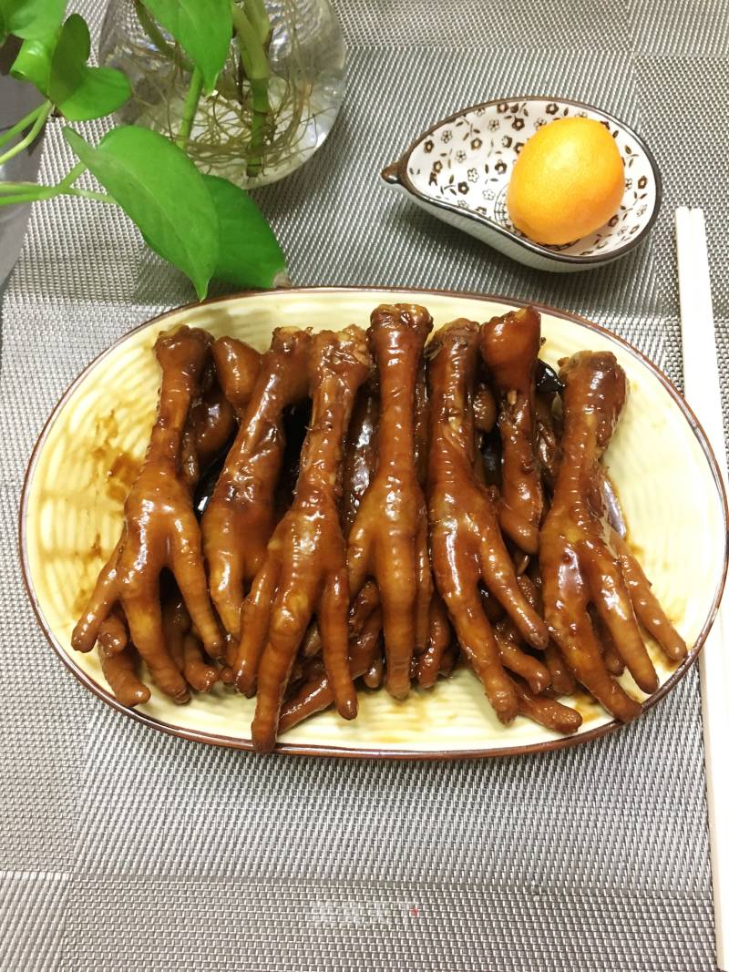 Soy Sauce King Chicken Feet recipe