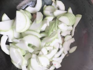 Stir-fried Pork with Calabash recipe