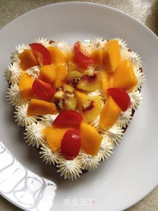 Heart Shaped Fruit Naked Cake recipe