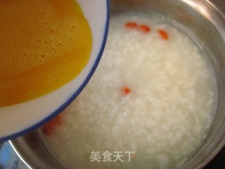 Replenishing Blood and Nourishing Qi, Nourishing Appearance-ice-flowered Wolfberry Sweet Wine Stuffed recipe