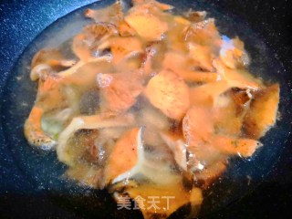 Tasty Wild Pine Mushroom Tofu Pork Soup recipe
