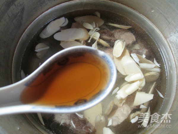 Mustard, Whip, Bamboo Shoot and Keel Soup recipe