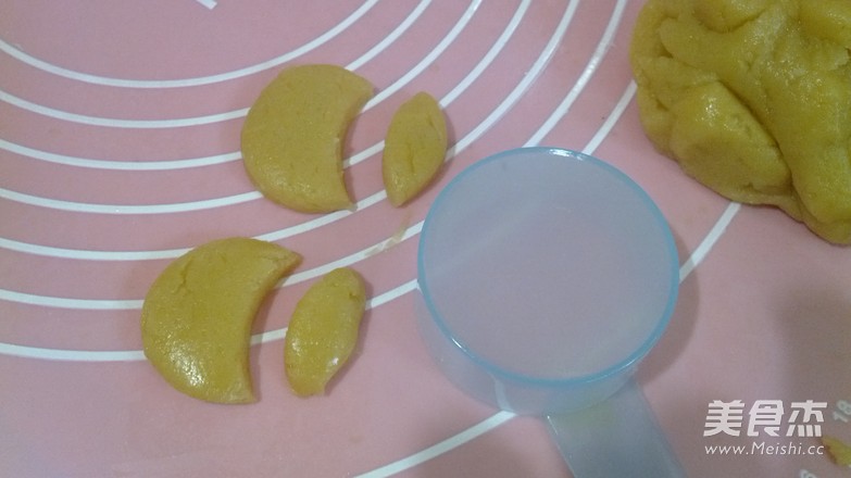 Cute and Creative Little Elephant Biscuits recipe