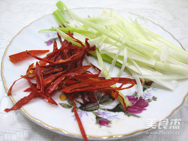 Hot and Vinegar Soaked Yellow Flower recipe