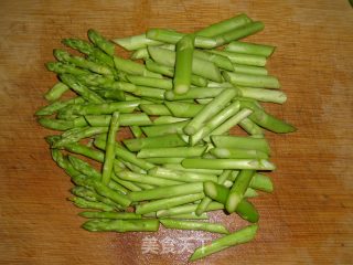 Asparagus and Lily Stir-fry recipe