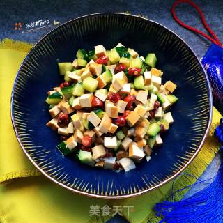 Cucumber Mixed with Dried Bean Curd recipe