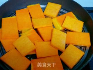 Coconut Pumpkin Glutinous Rice Balls recipe