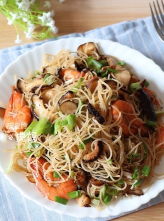 Seafood Stir-fried Noodles