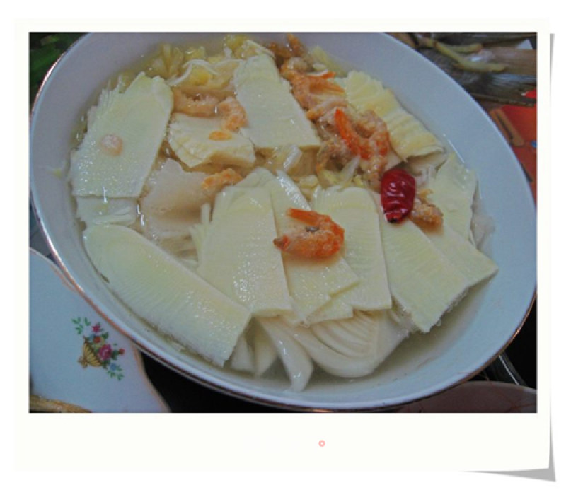 Winter Bamboo Shoots and Pickled Vegetable Soup recipe