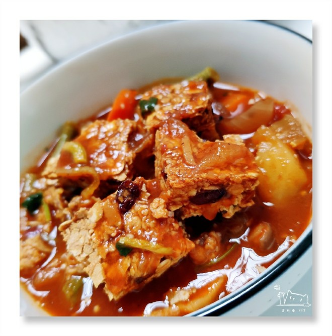Assorted Stew with Fish Fragrant Tomato Sauce recipe