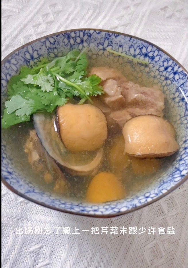 Autumn and Winter Moisturizing Throat, Lung and Cough Homemade Soup ~ Olive Abalone Soup recipe