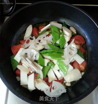 Stir-fried Seasonal Vegetables with Tomato Sauce recipe