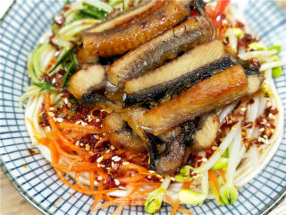 Cold Eel Noodles recipe