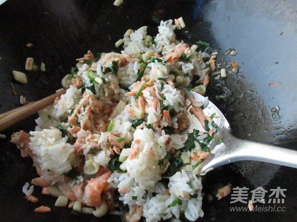 Salmon Rice Ball recipe
