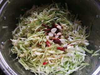 Pouring Cabbage Shreds recipe