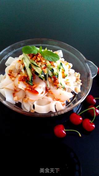 #aca烤明星大赛# Refreshing Liangpi (no-failure for No-washing Noodles) recipe