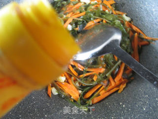 Carrots Fried Seaweed Shreds recipe