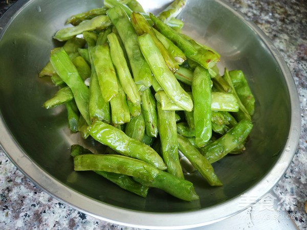 Stir-fried String Beans recipe