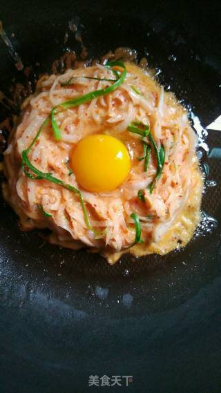 Shredded Radish Nest Eggs recipe