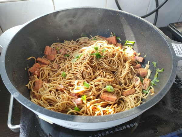 Stir-fried Noodles with Mixed Sauce recipe