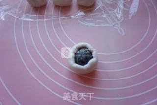 Reunion Round ~ Colorful Black Sesame Glutinous Rice Balls recipe