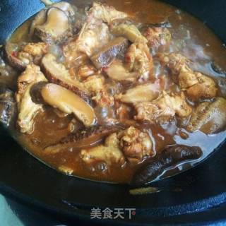 Stewed Mushrooms with Chicken Wings and Roots recipe