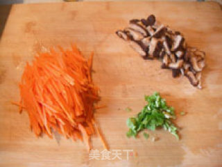 Chai Chicken Congee with Carrots and Mushrooms recipe