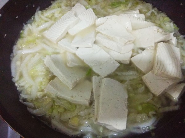 Crispy Pork Cabbage Tofu recipe