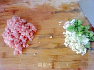 Full of Love-two-color Hand-rolled Noodles with Meat Sauce recipe